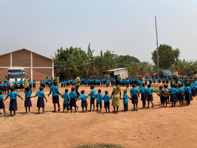 Viaggio in Brasile e Burundi per fare del bene