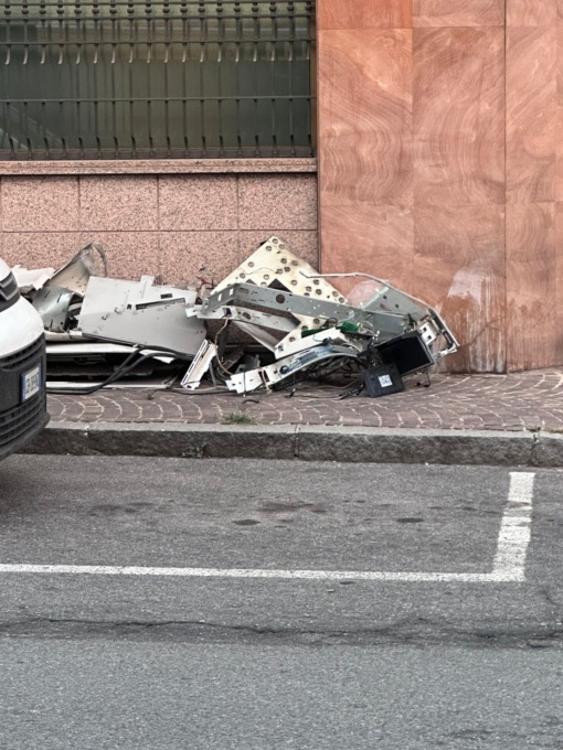 Assalto al bancomat a Calcinato nella notte