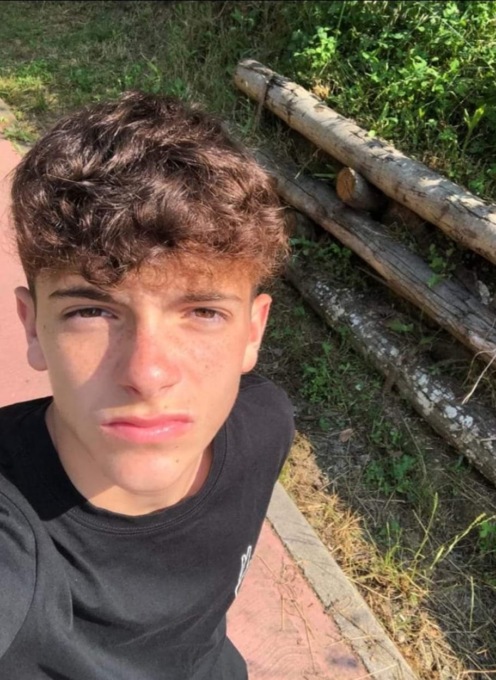 Frontale a Lonato, non ce l’ha fatta Lorenzo Cela, aveva solo 16 anni