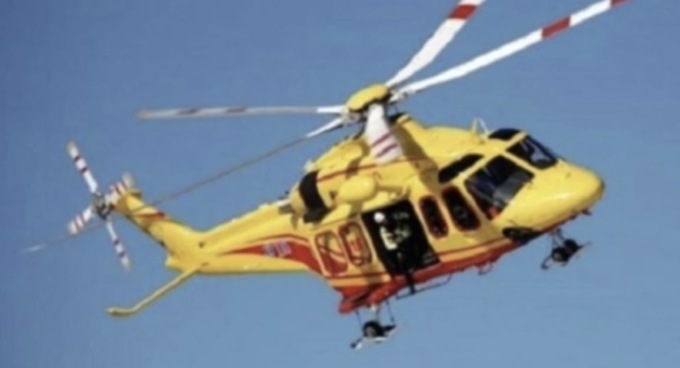 Operaio incastrato in un macchinario, paura in serata a Berlingo