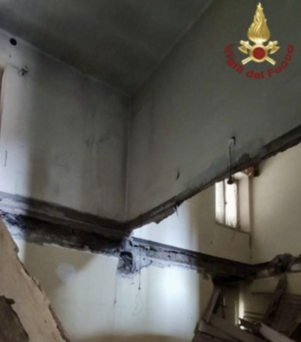 Crollo all’interno di una palazzina a Brescia, esclusa la presenza di persone