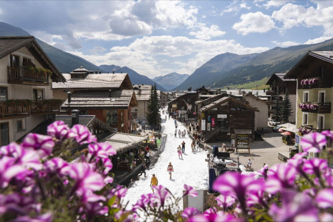Lo spettacolo della neve ad agosto a Livigno: Ponti e Isonni vincono la Bwt 1K Shot