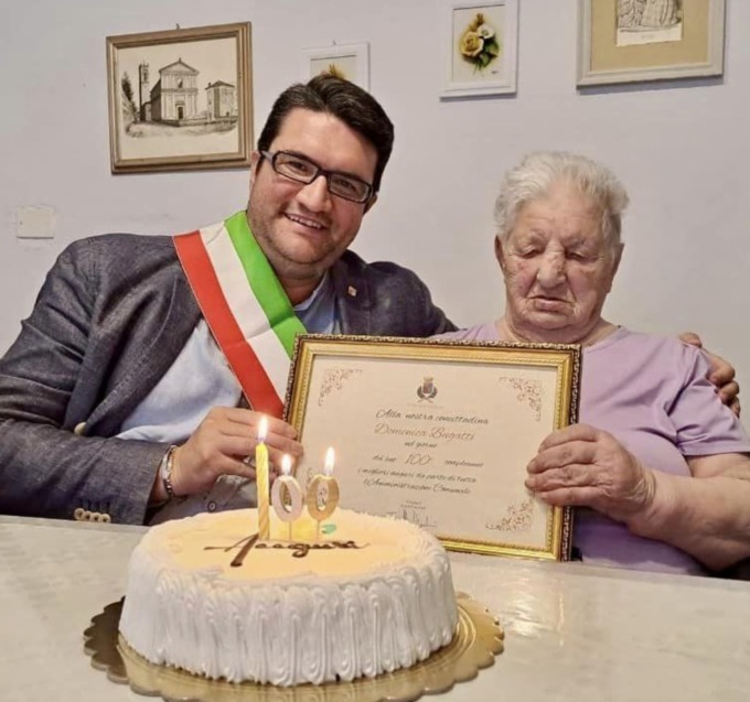 100 anni: compleanno importante per la signora Domenica