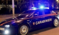 Aggredisce al petto con un coltello un conoscente: denunciato per lesioni personali aggravate