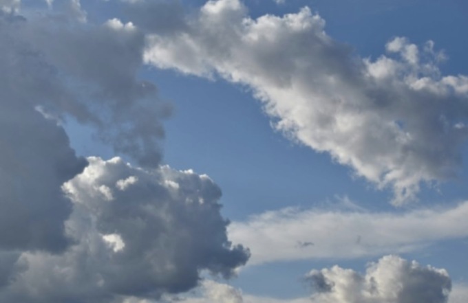 Ancora tempo nuvoloso nel Bresciano, previsti locali piovaschi