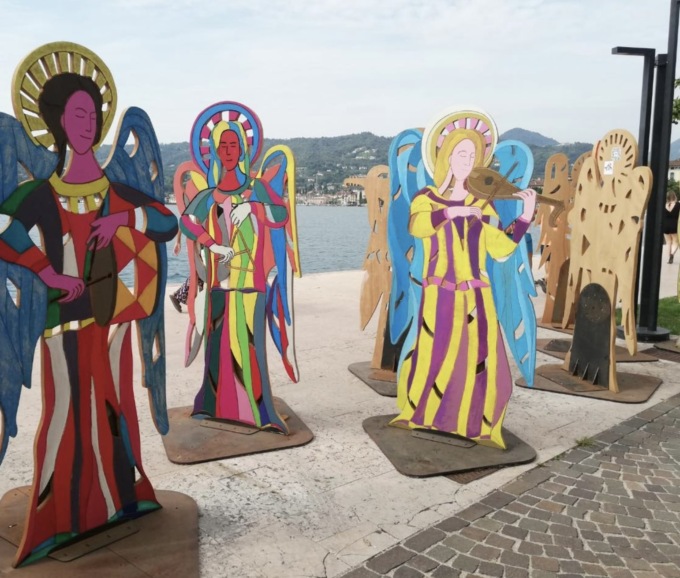 “Angeli, i colori della musica: trasparenze”: la presentazione a Salò