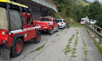 Cade nel bosco e batte la testa, intervengono i Vigili del Fuoco