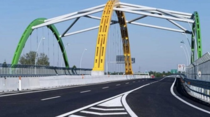 Corda Molle, Salvini rassicura: “Nessun pedaggio per tutto il 2025”. Poi…