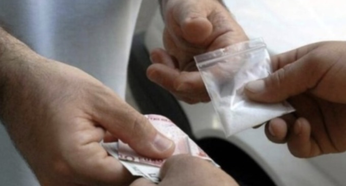 Nonno Vigile e spacciatore: scoperto il “doppio lavoro” di un 60enne bresciano