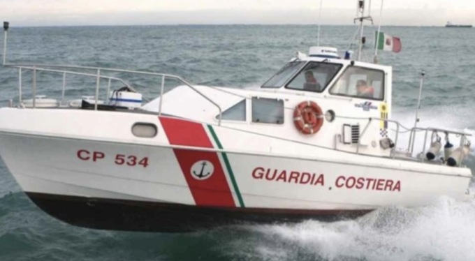 Recuperato dal lago corpo senza vita di un uomo tra Desenzano e Sirmione: non è ancora chiara l’identità