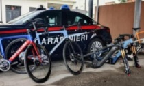 Rubano biciclette di valore e le nascondo nei boschi: fermati tre soggetti