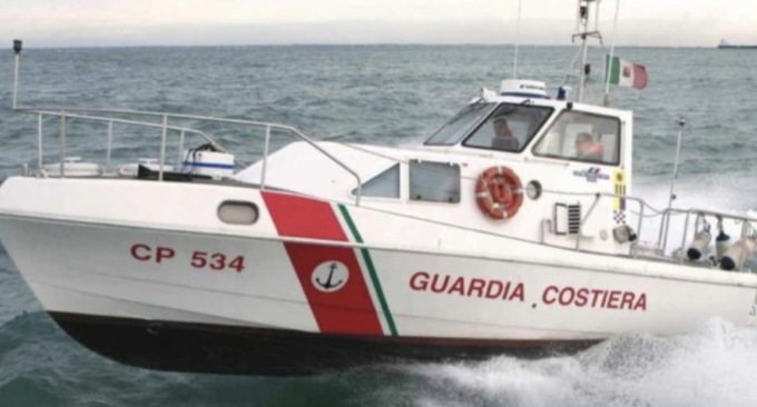 Uomo trovato senza vita nel lago di Garda: è un 54enne di origini tunisine