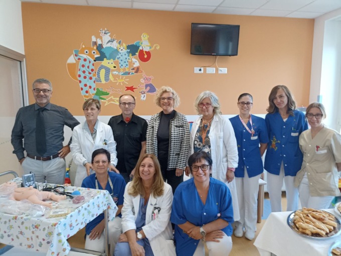 Dutùr Kaos porta il buon umore in pediatria a Manerbio