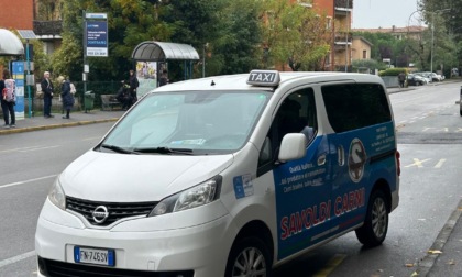 Problema trasporti: tre nuove licenze per ncc, si lavora per una convenzione taxi con Sirmione