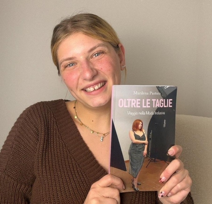 “Oltre le taglie”: il libro di Marilena Pastura è un inno all’accettazione
