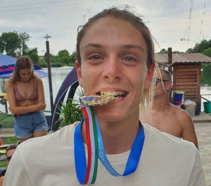E’ nata una stella dello wakeskate Ermanno è campione italiano