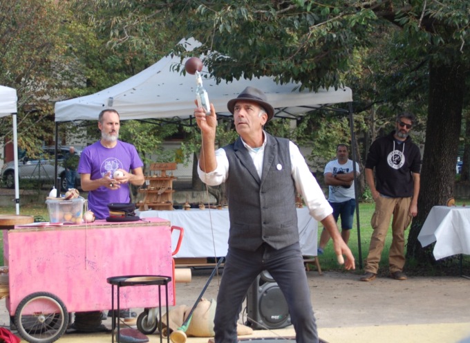 Festival delle trottole, eccezionale successo a Rovato