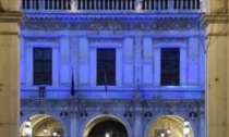 Giornata Internazionale della Dislessia 2024: Palazzo Loggia si illumina di blu