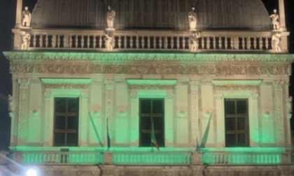 Giornata Mondiale della Salute Mentale: la Loggia si illumina di verde