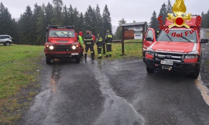 Si perde mentre va a funghi, intervengono i Vigili del Fuoco