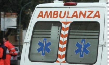 Si sente male alla guida mentre è in tangenziale, paura per un 70enne