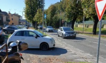 Scontro tra auto e moto in via Franciacorta a Rovato