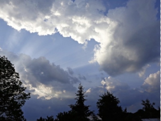 Cielo con nubi ma niente piogge….fino a venerdì