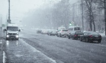 Utilizzare l’auto in inverno: consigli pratici per una guida più sicura