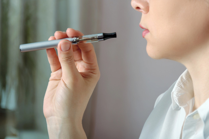 Lo svapo come strumento per ridurre il vizio del fumo