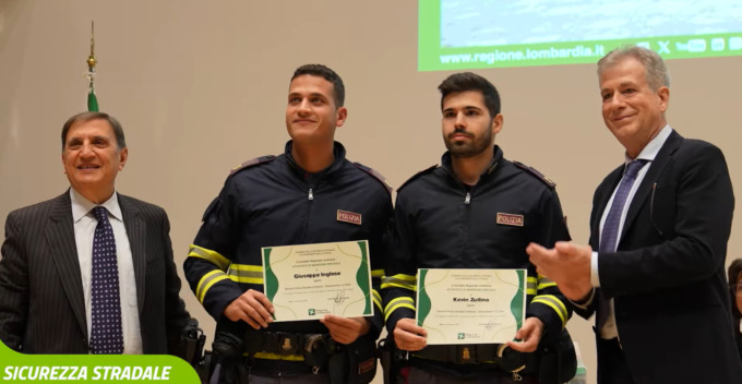 Salvarono un donna che voleva togliersi la vita: premiati gli agenti della Polstrada Kevin Zullino e Giuseppe Inglese