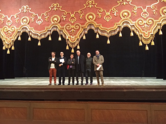 Restaurato l’arlecchino armato del Teatro Grande