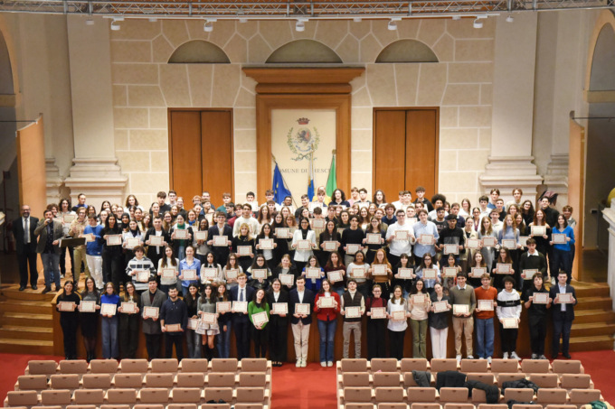 Bravissime e bravissimi 2024: in San Barnaba premiato il merito scolastico