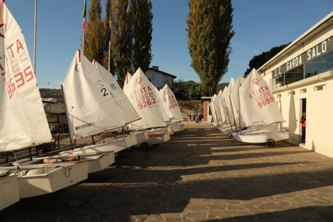 Campionato Zonale Optimist: nel golfo di Salò ottanta imbarcazioni per l’ultima tappa