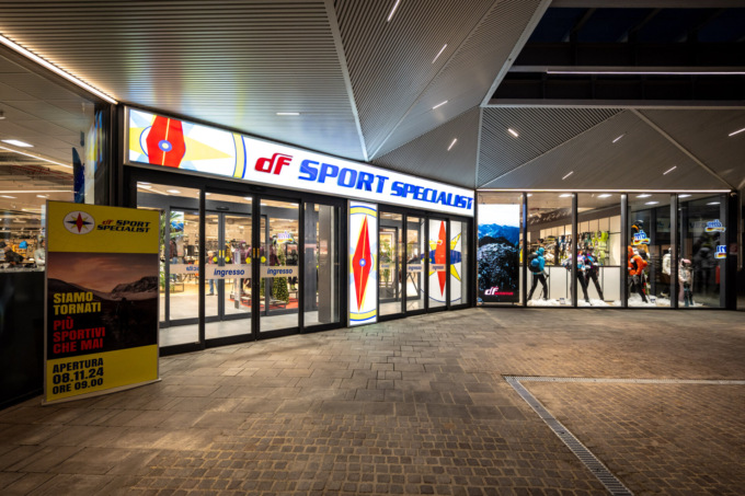 DF Sport Specialist: grande riapertura del negozio di Desenzano del Garda