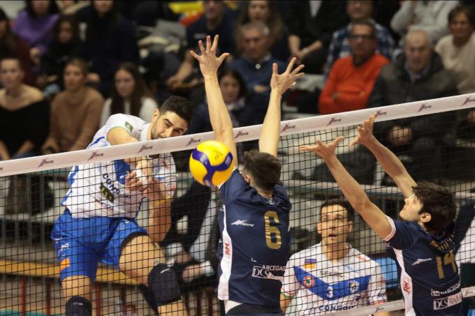 Pallavolo: Brescia vince 3-1 contro Ravenna