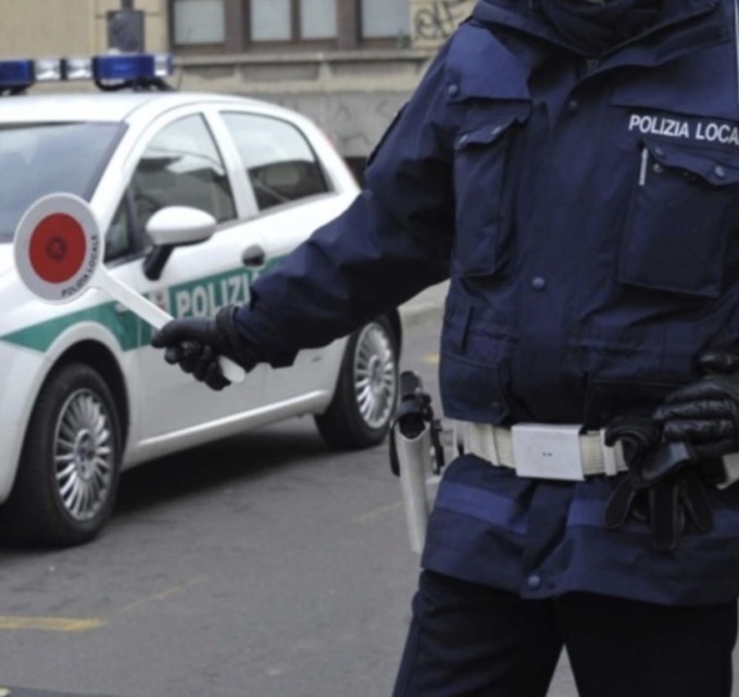 Fugge al posto di blocco a Visano: arrestato il 39enne che uccise Sergio Mason