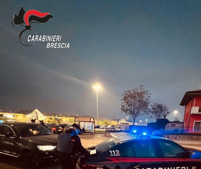 Servizio straordinario di controllo nel Bresciano: 400 persone e 300 veicoli controllati