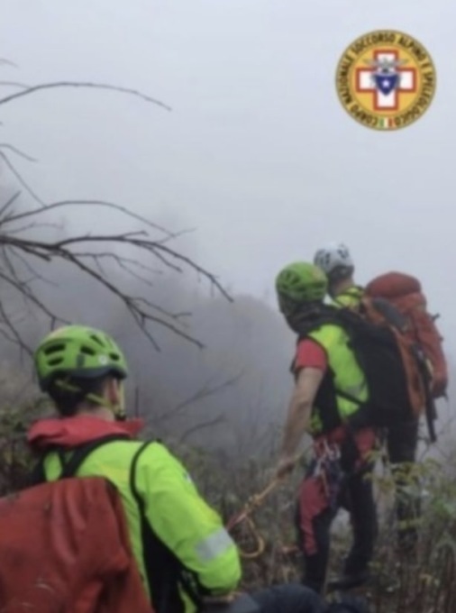 Si sente male a mille metri di quota, paura in Alto Garda