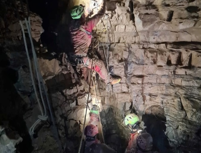 La speleologa Ottavia Piana di nuovo intrappolata nelle grotte del Bueno Fonteno