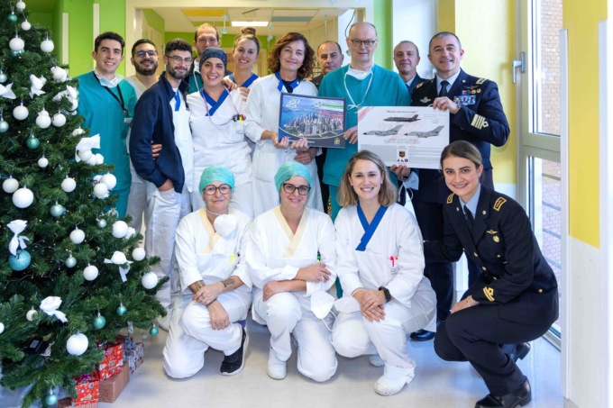 Il 6° Stormo dell’Aeronautica Militare in visita ai piccoli pazienti degli Spedali Civili di Brescia