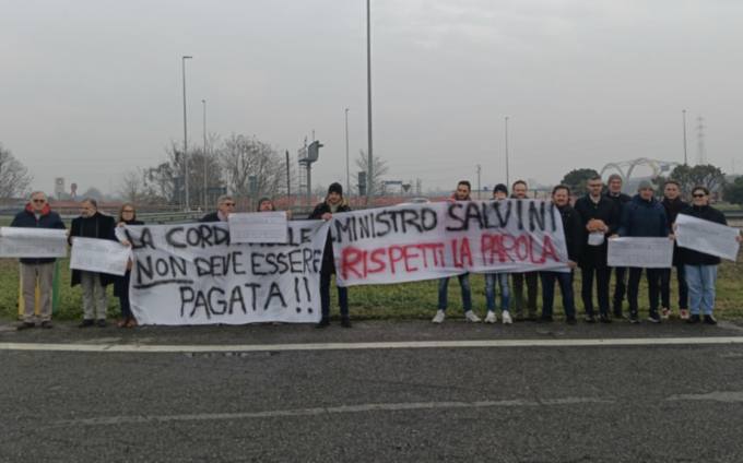 Un Flash mob per dire no al pedaggio