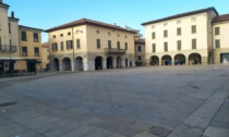 Piazza Zanardelli si "apre" al parcheggio in centro