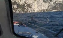 Windsurfista disperso nel Garda: soccorso dalla Guardia Costiera