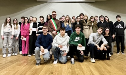 Rudiano premia l'impegno degli studenti: che bravi questi ragazzi!