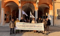 I Comitati scendono in piazza contro il depuratore a Esenta di Lonato