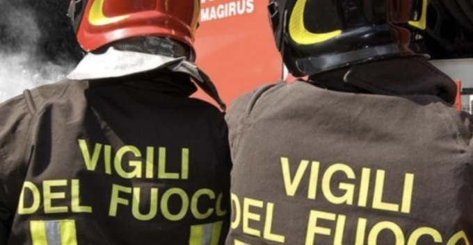 Brescia: a fuoco un appartamento, evacuato il condominio