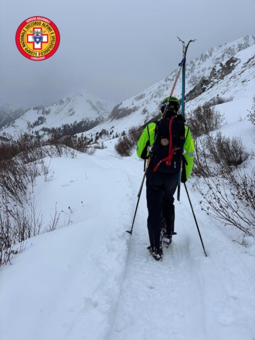 Restano bloccati al bivacco per maltempo, interviene il soccorso alpino