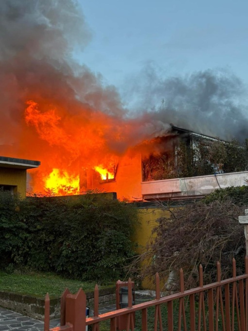 Incendio a Bedizzole: a fuoco una lavanderia e un bar