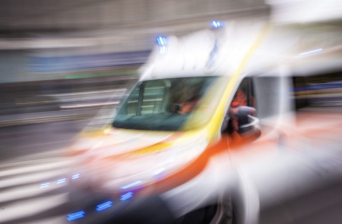 Schianto all’ingresso della galleria, paura per una suora