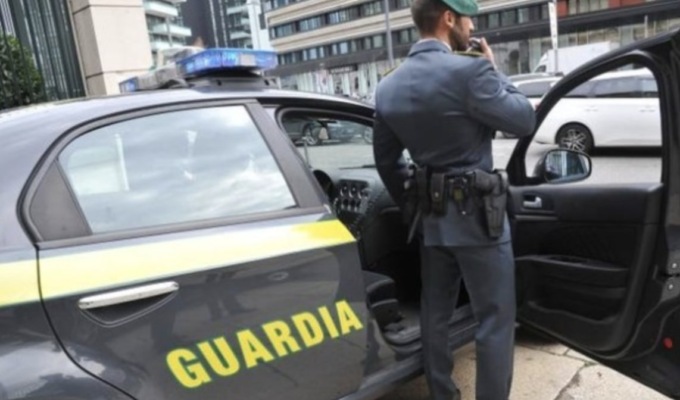 Truffe agli anziani, smantellata organizzazione con base a Brescia: 208 casi